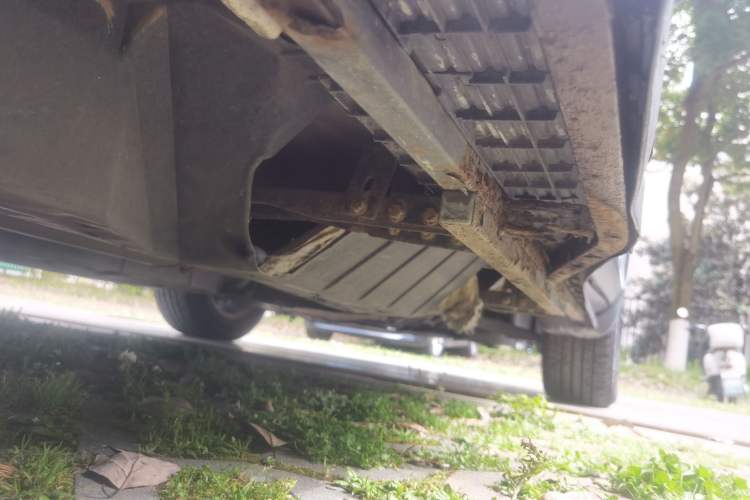 Used Honda CR-V 2016 2.0L two-wheel drive Urban Edition Chassis Rear Right