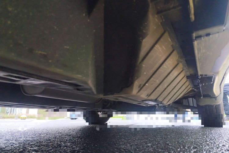 Used Honda CR-V 2016 2.0L two-wheel drive Urban Edition Chassis Rear Right
