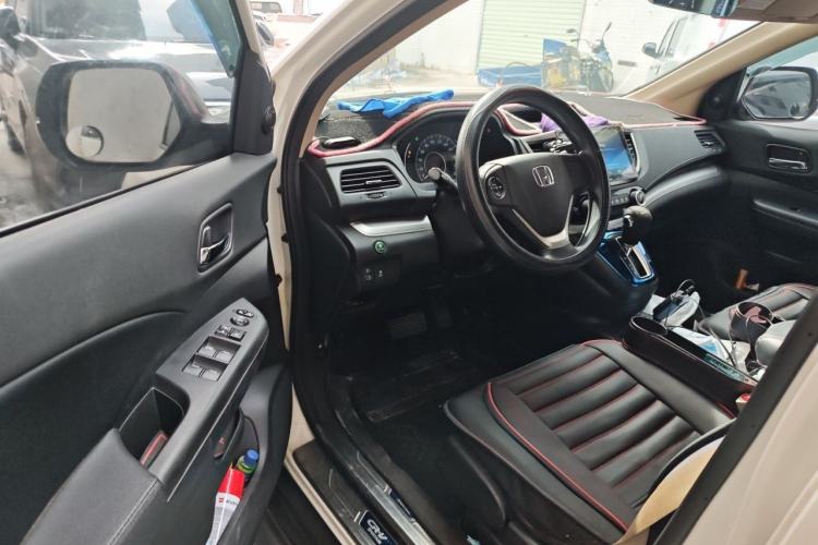 Used Honda CR-V 2016 2.0L two-wheel drive Urban Edition Driver Seat