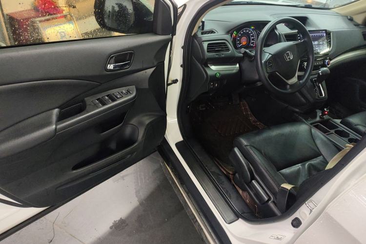 Used Honda CR-V 2016 2.0L Two-Wheel Drive Classic Edition Driver Seat