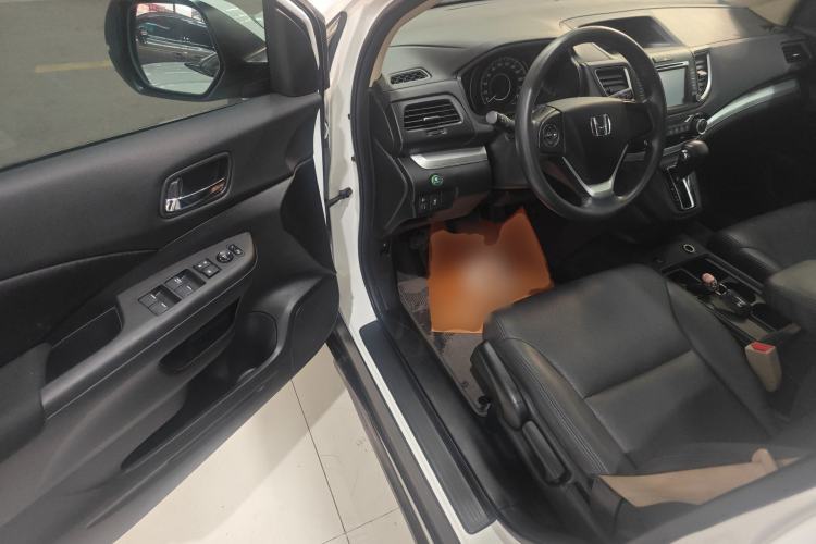 Used Honda CR-V 2016 2.0L two-wheel drive Urban Edition Driver Seat