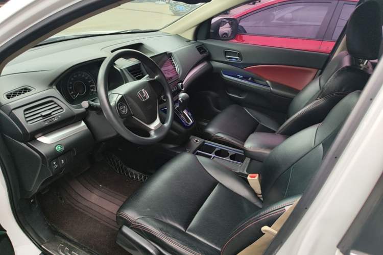 Used Honda CR-V 2016 2.0L Two-Wheel Drive Classic Edition Driver Seat