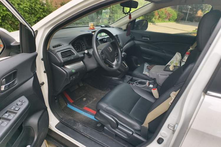Used Honda CR-V 2016 2.0L Two-Wheel Drive Classic Edition Driver Seat