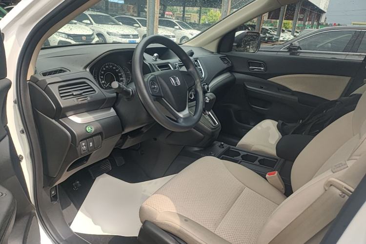 Used Honda CR-V 2016 2.0L two-wheel drive Urban Edition Driver Seat
