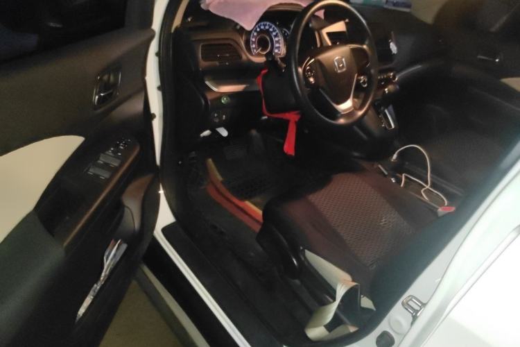 Used Honda CR-V 2016 2.0L two-wheel drive Urban Edition Driver Seat