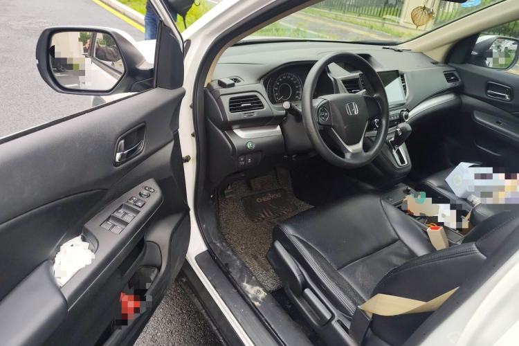 Used Honda CR-V 2016 2.0L two-wheel drive Urban Edition Driver Seat