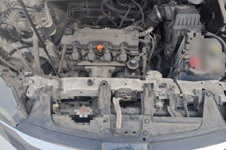 Used Honda CR-V 2016 2.0L two-wheel drive Urban Edition Engine Bay
