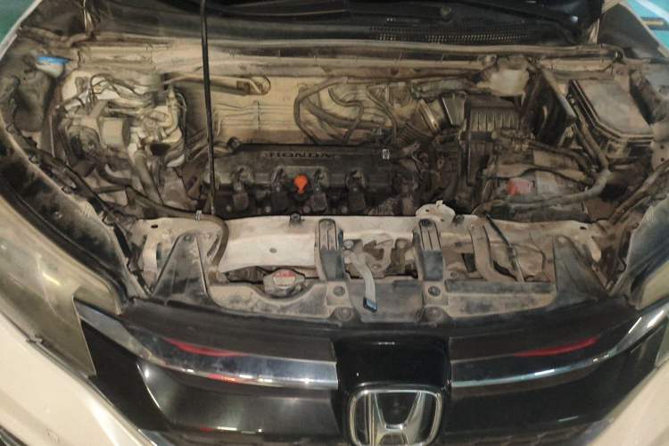 Used Honda CR-V 2016 2.0L Two-Wheel Drive Classic Edition Engine Bay