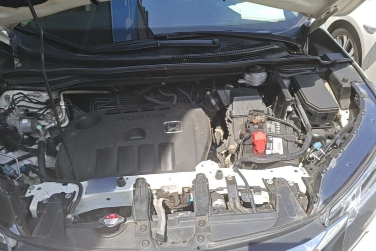Used Honda CR-V 2016 2.0L two-wheel drive Urban Edition Engine Bay
