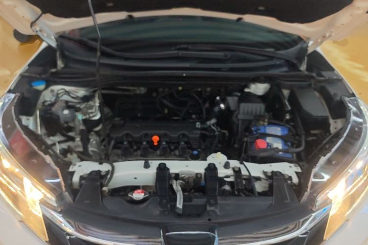 Used Honda CR-V 2016 2.0L two-wheel drive Urban Edition Engine Bay