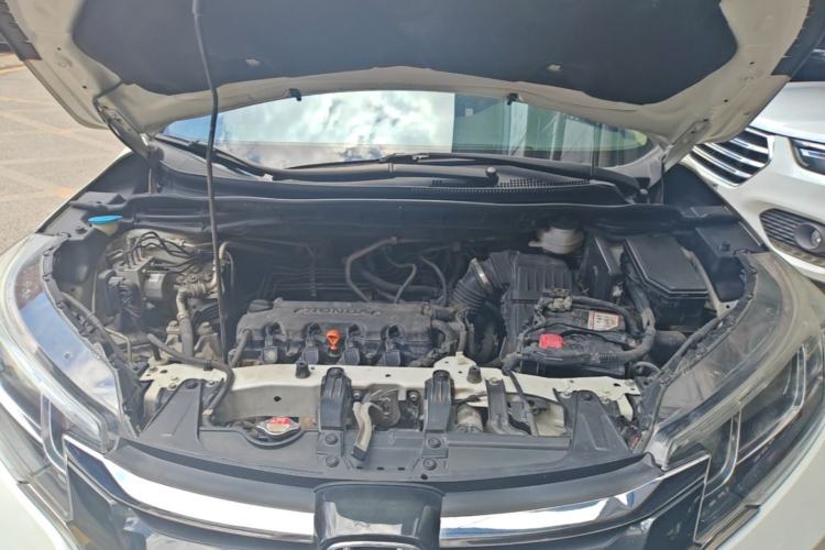Used Honda CR-V 2016 2.0L Two-Wheel Drive Classic Edition Engine Bay