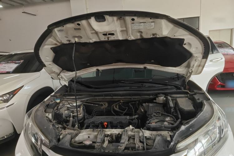 Used Honda CR-V 2016 2.0L Two-Wheel Drive Classic Edition Engine Bay