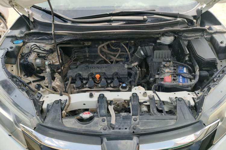 Used Honda CR-V 2016 2.0L Two-Wheel Drive Classic Edition Engine Bay