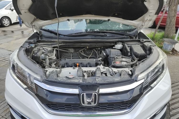 Used Honda CR-V 2016 2.0L two-wheel drive Urban Edition Engine Bay