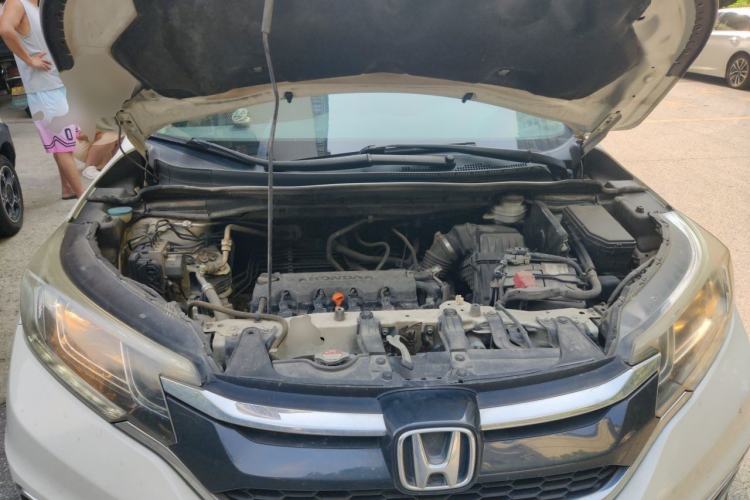 Used Honda CR-V 2016 2.0L Two-Wheel Drive Classic Edition Engine Bay