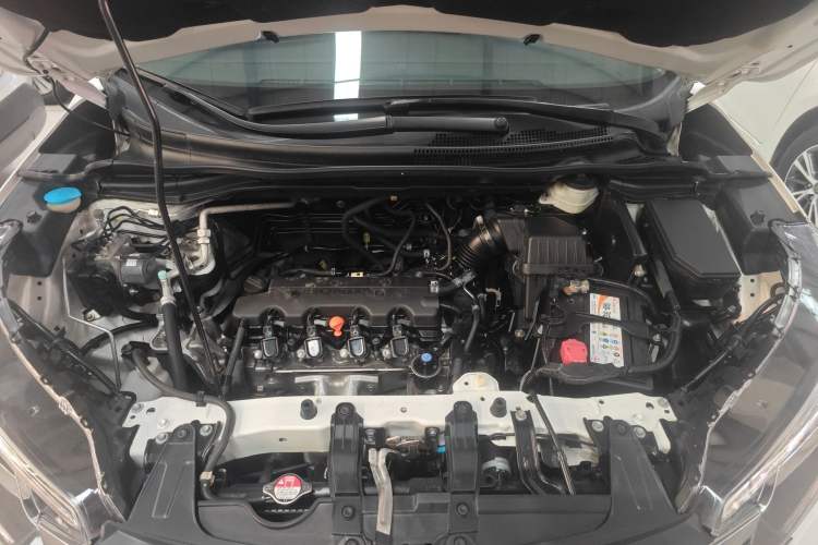 Used Honda CR-V 2016 2.0L two-wheel drive Urban Edition Engine Bay