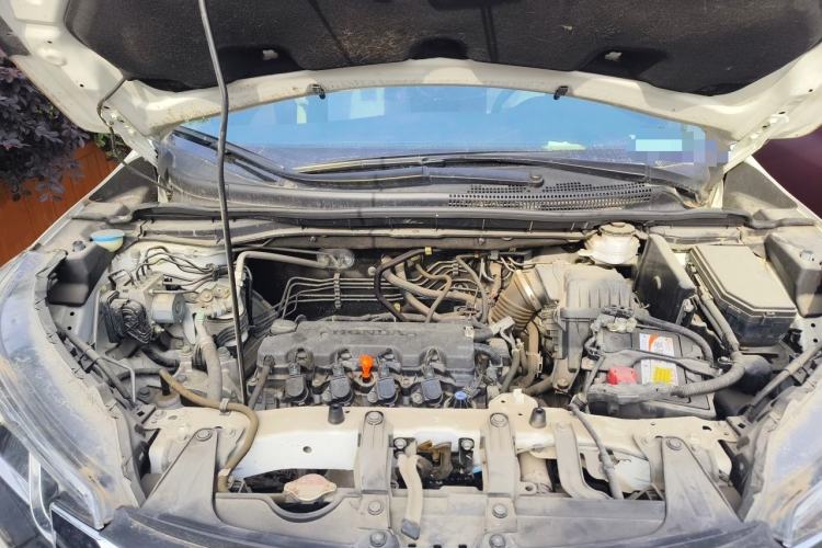 Used Honda CR-V 2016 2.0L two-wheel drive Urban Edition Engine Bay