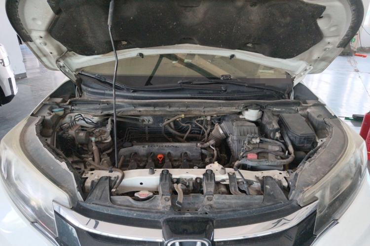 Used Honda CR-V 2016 2.0L two-wheel drive Urban Edition Engine Bay