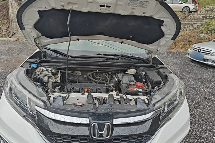 Used Honda CR-V 2016 2.0L two-wheel drive Urban Edition Engine Bay