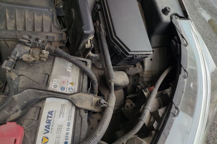 Used Honda CR-V 2016 2.0L Two-Wheel Drive Classic Edition Engine Bay Left