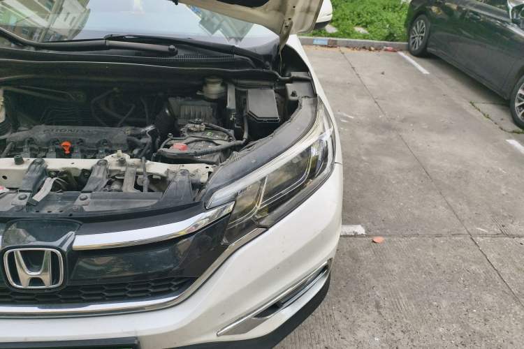 Used Honda CR-V 2016 2.0L Two-Wheel Drive Classic Edition Engine Bay Left