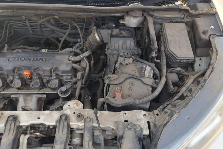 Used Honda CR-V 2016 2.0L Two-Wheel Drive Classic Edition Engine Bay Left