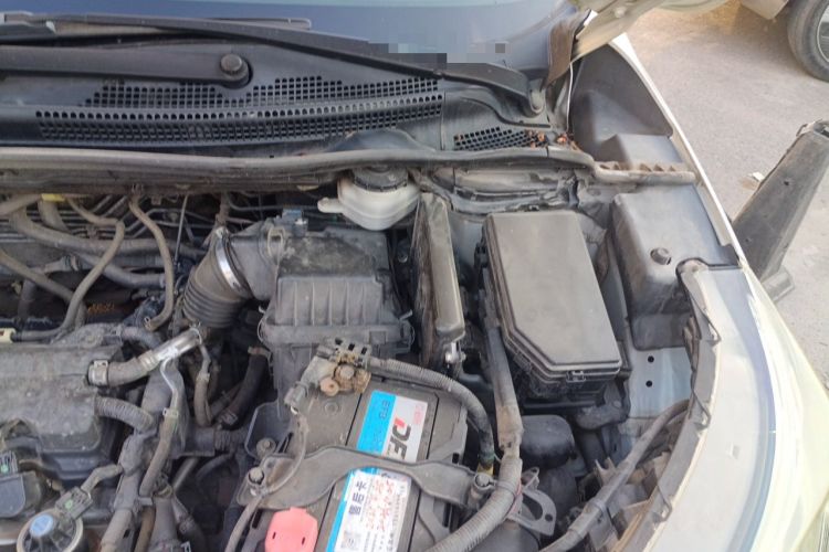 Used Honda CR-V 2016 2.0L Two-Wheel Drive Classic Edition Engine Bay Left