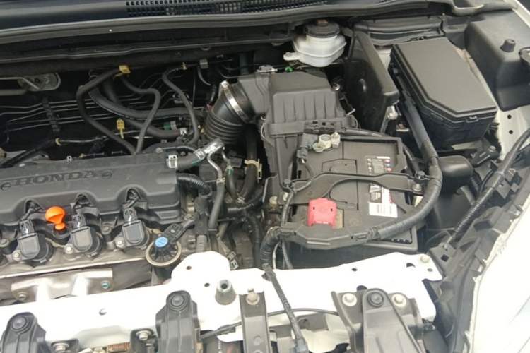 Used Honda CR-V 2016 2.0L Two-Wheel Drive Classic Edition Engine Bay Left