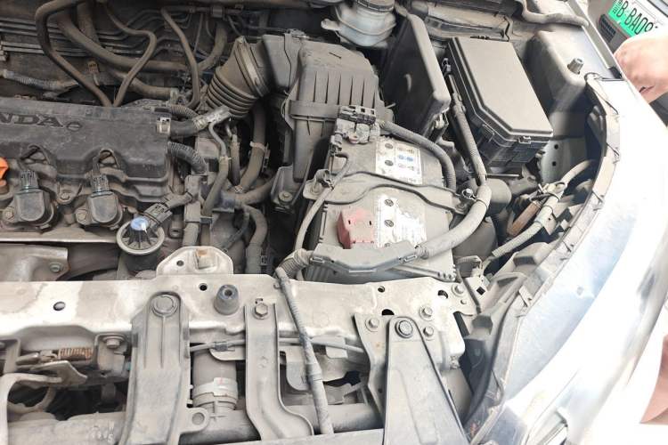 Used Honda CR-V 2016 2.0L Two-Wheel Drive Classic Edition Engine Bay Left