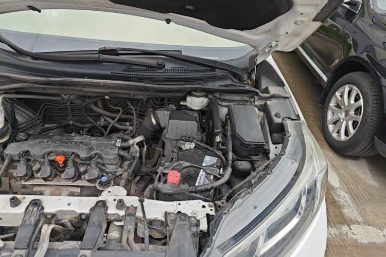 Used Honda CR-V 2016 2.0L Two-Wheel Drive Classic Edition Engine Bay Left