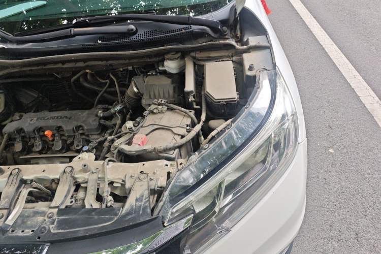 Used Honda CR-V 2016 2.0L Two-Wheel Drive Classic Edition Engine Bay Left
