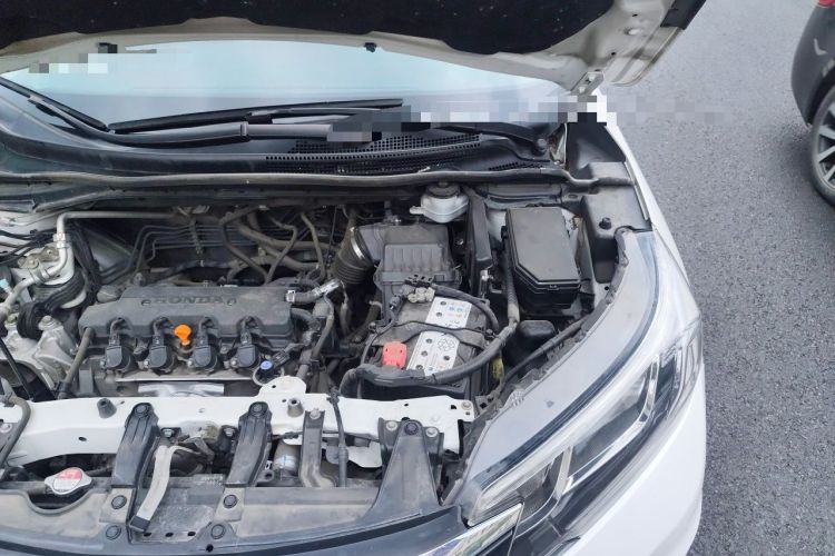 Used Honda CR-V 2016 2.0L two-wheel drive Urban Edition Engine Bay Left