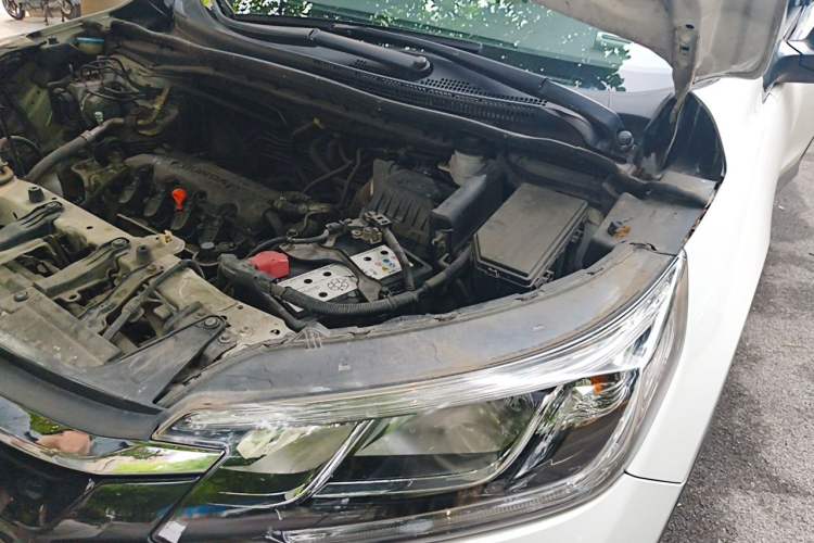 Used Honda CR-V 2016 2.0L Two-Wheel Drive Classic Edition Engine Bay Left