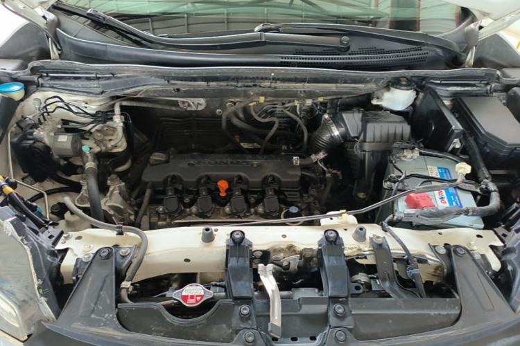 Used Honda CR-V 2016 2.0L two-wheel drive Urban Edition Engine Bay