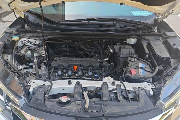 Used Honda CR-V 2016 2.0L two-wheel drive Urban Edition Engine Bay