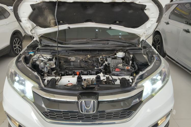 Used Honda CR-V 2016 2.0L two-wheel drive Urban Edition Engine Bay