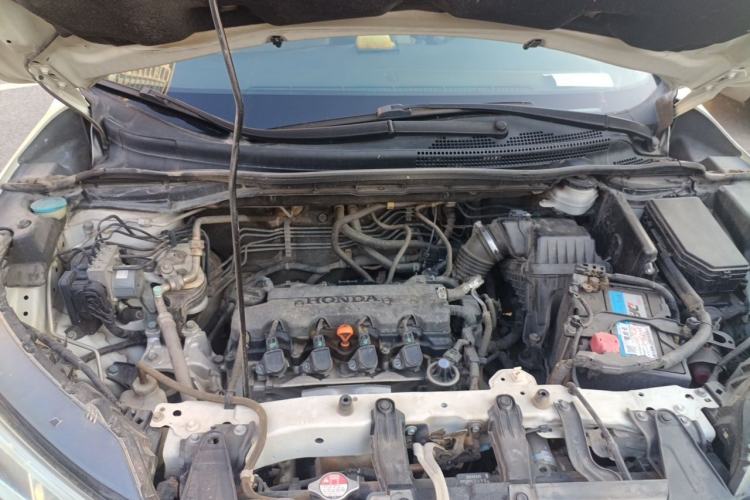 Used Honda CR-V 2016 2.0L Two-Wheel Drive Classic Edition Engine Bay