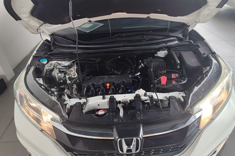 Used Honda CR-V 2016 2.0L two-wheel drive Urban Edition Engine Bay