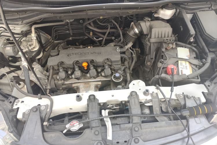 Used Honda CR-V 2016 2.0L two-wheel drive Urban Edition Engine Bay