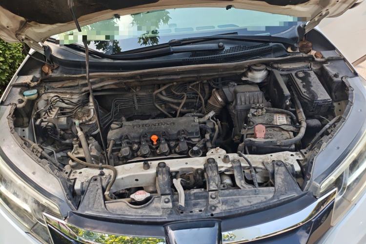 Used Honda CR-V 2016 2.0L two-wheel drive Urban Edition Engine Bay