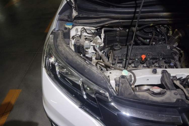 Used Honda CR-V 2016 2.0L Two-Wheel Drive Classic Edition Engine Bay Right
