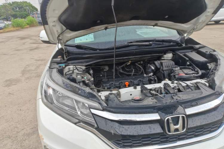 Used Honda CR-V 2016 2.0L two-wheel drive Urban Edition Engine Bay Right