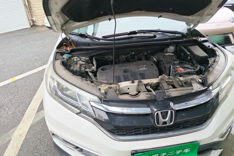Used Honda CR-V 2016 2.0L two-wheel drive Urban Edition Engine Bay Right