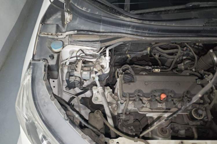 Used Honda CR-V 2016 2.0L Two-Wheel Drive Classic Edition Engine Bay Right