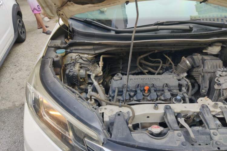 Used Honda CR-V 2016 2.0L Two-Wheel Drive Classic Edition Engine Bay Right