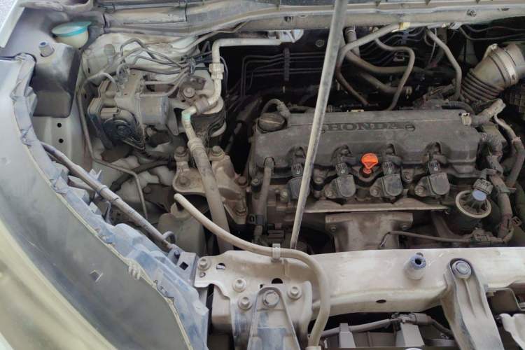 Used Honda CR-V 2016 2.0L two-wheel drive Urban Edition Engine Bay Right