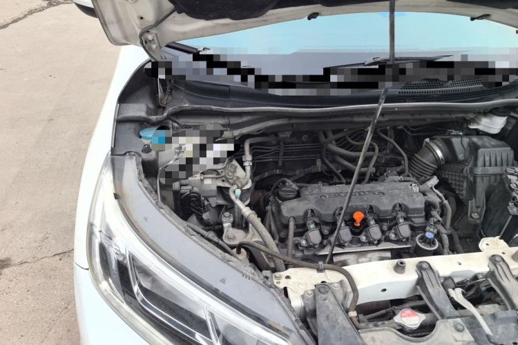 Used Honda CR-V 2016 2.0L two-wheel drive Urban Edition Engine Bay Right