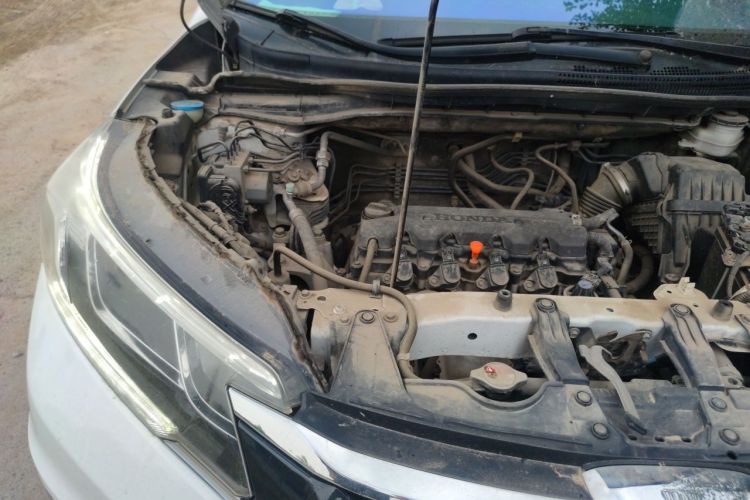 Used Honda CR-V 2016 2.0L Two-Wheel Drive Classic Edition Engine Bay Right
