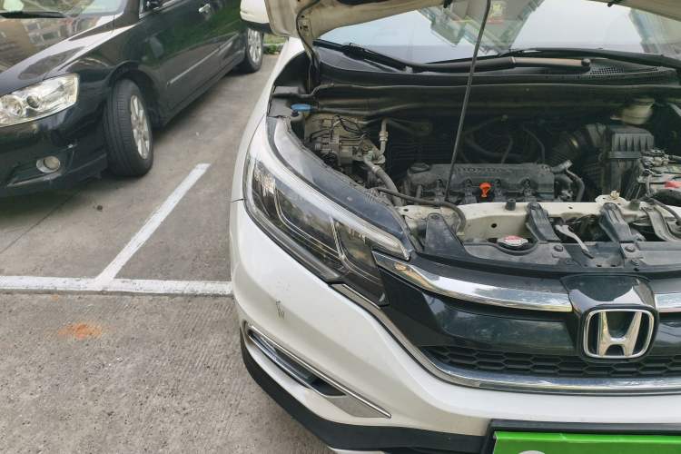 Used Honda CR-V 2016 2.0L Two-Wheel Drive Classic Edition Engine Bay Right
