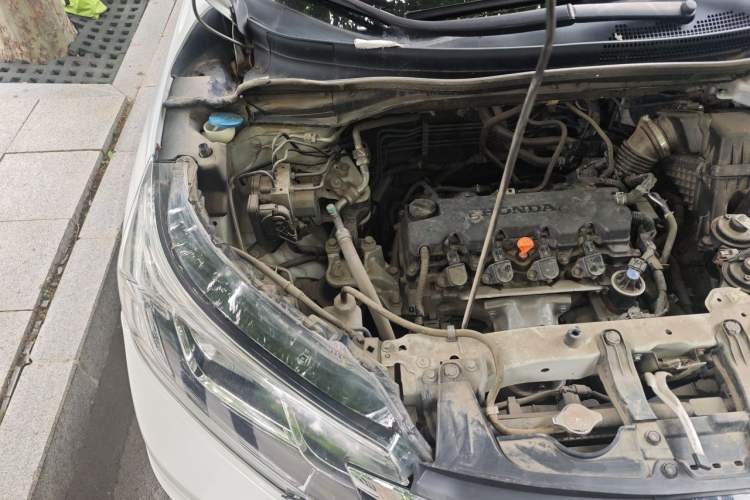 Used Honda CR-V 2016 2.0L Two-Wheel Drive Classic Edition Engine Bay Right